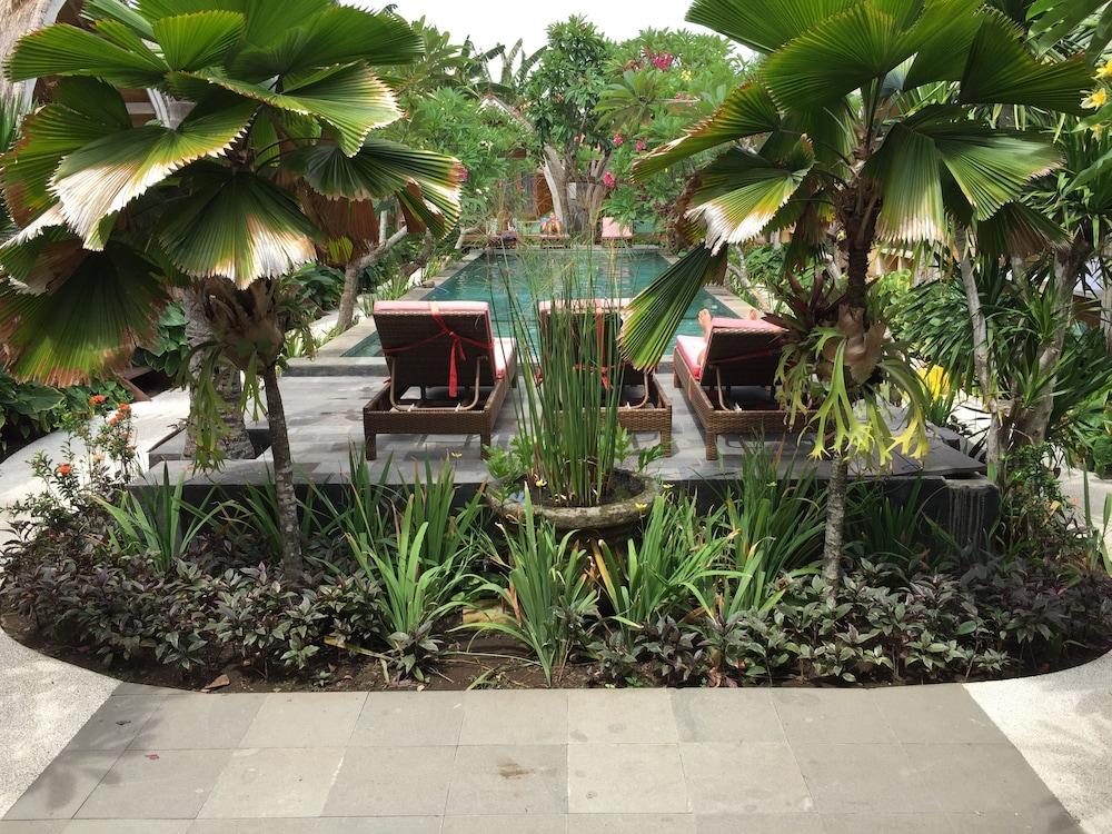 Paradesa Villa Gili Trawangan Luaran gambar