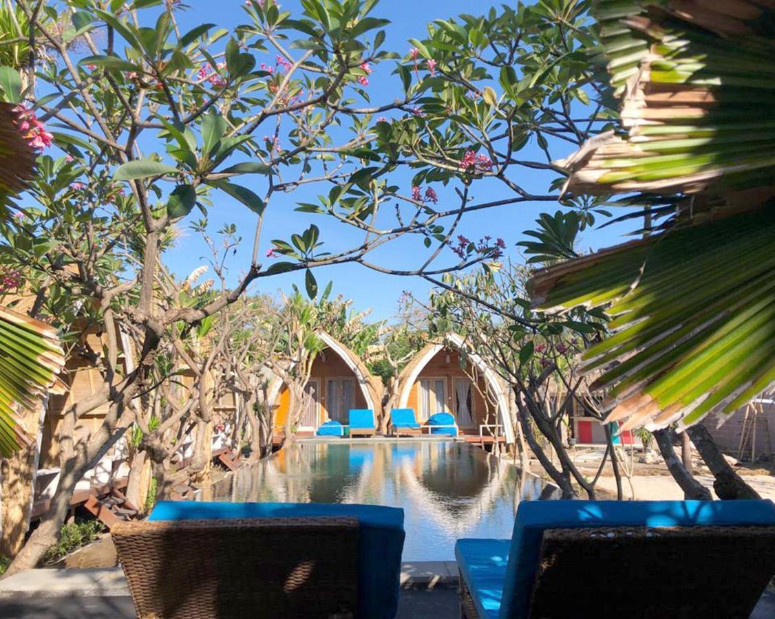 Paradesa Villa Gili Trawangan Luaran gambar